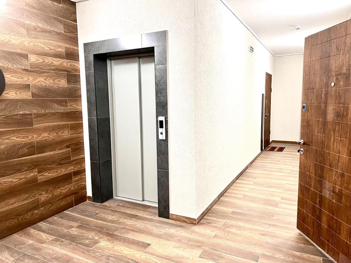 Osapart Hotel In A Complex Semycvit 3 Λβιβ Εξωτερικό φωτογραφία