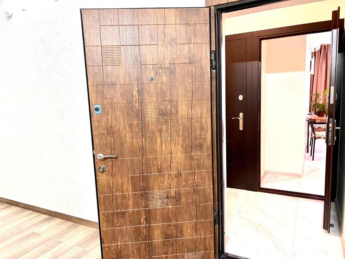 Osapart Hotel In A Complex Semycvit 3 Λβιβ Εξωτερικό φωτογραφία