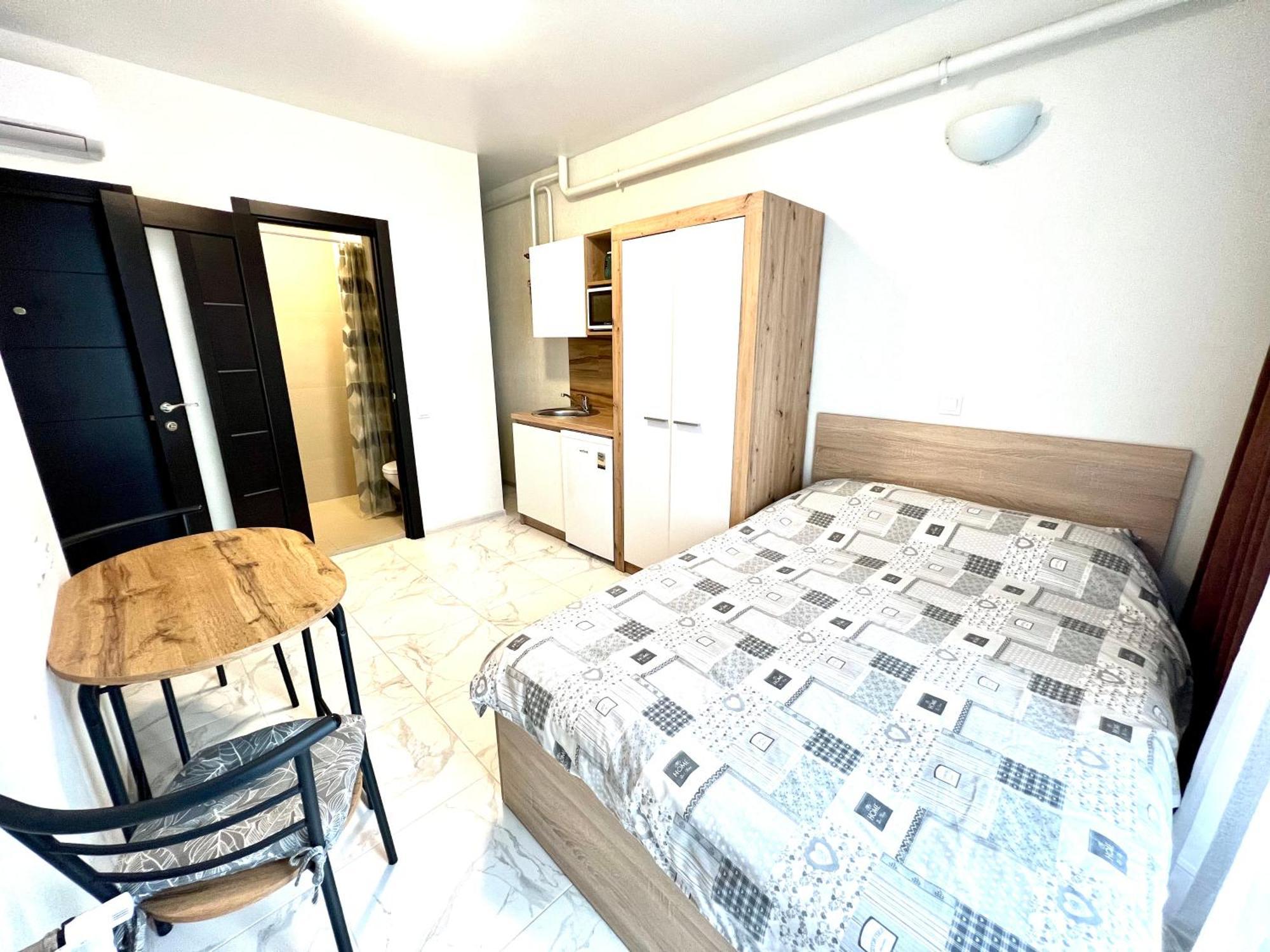 Osapart Hotel In A Complex Semycvit 3 Λβιβ Εξωτερικό φωτογραφία