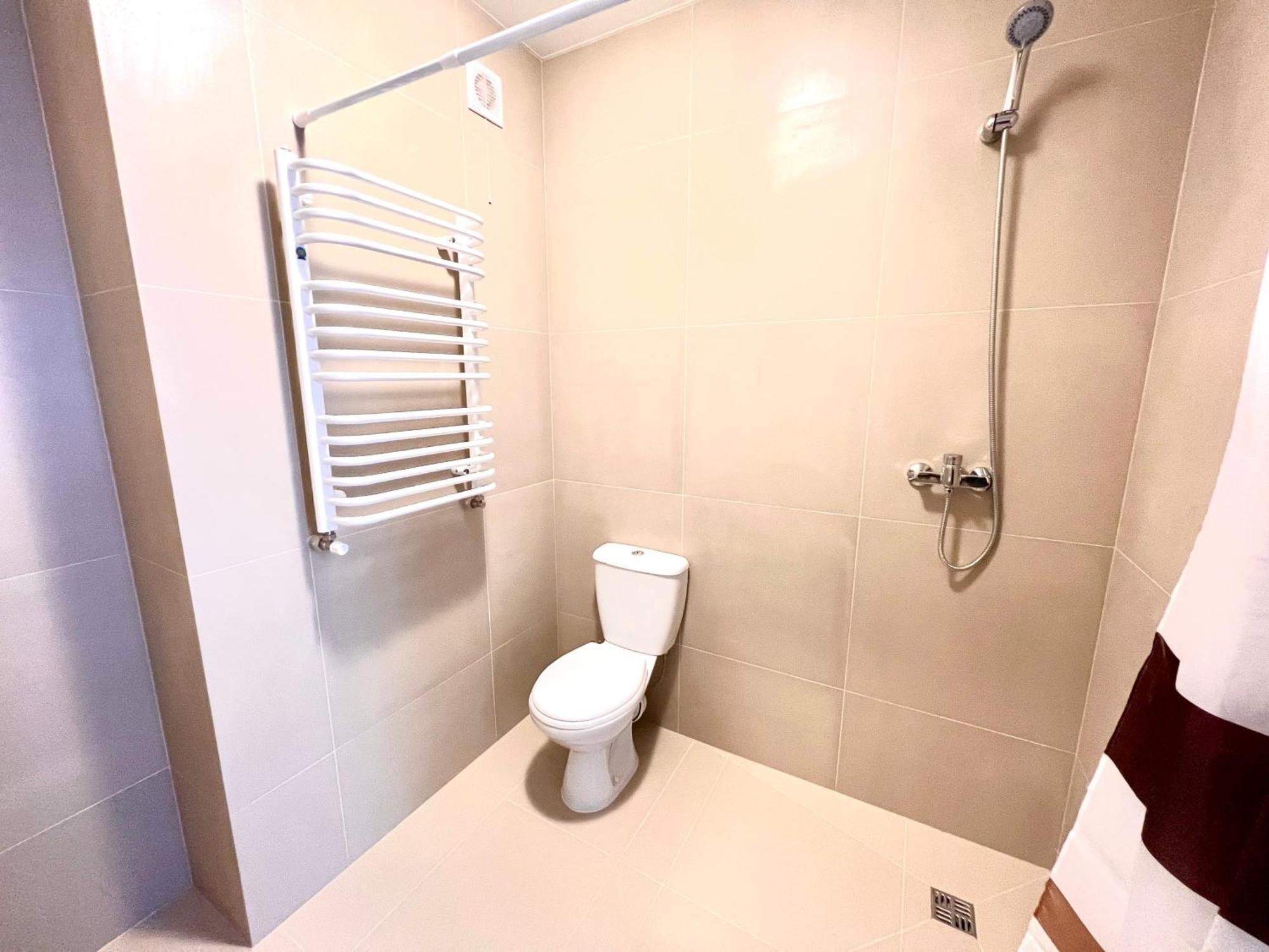 Osapart Hotel In A Complex Semycvit 3 Λβιβ Εξωτερικό φωτογραφία