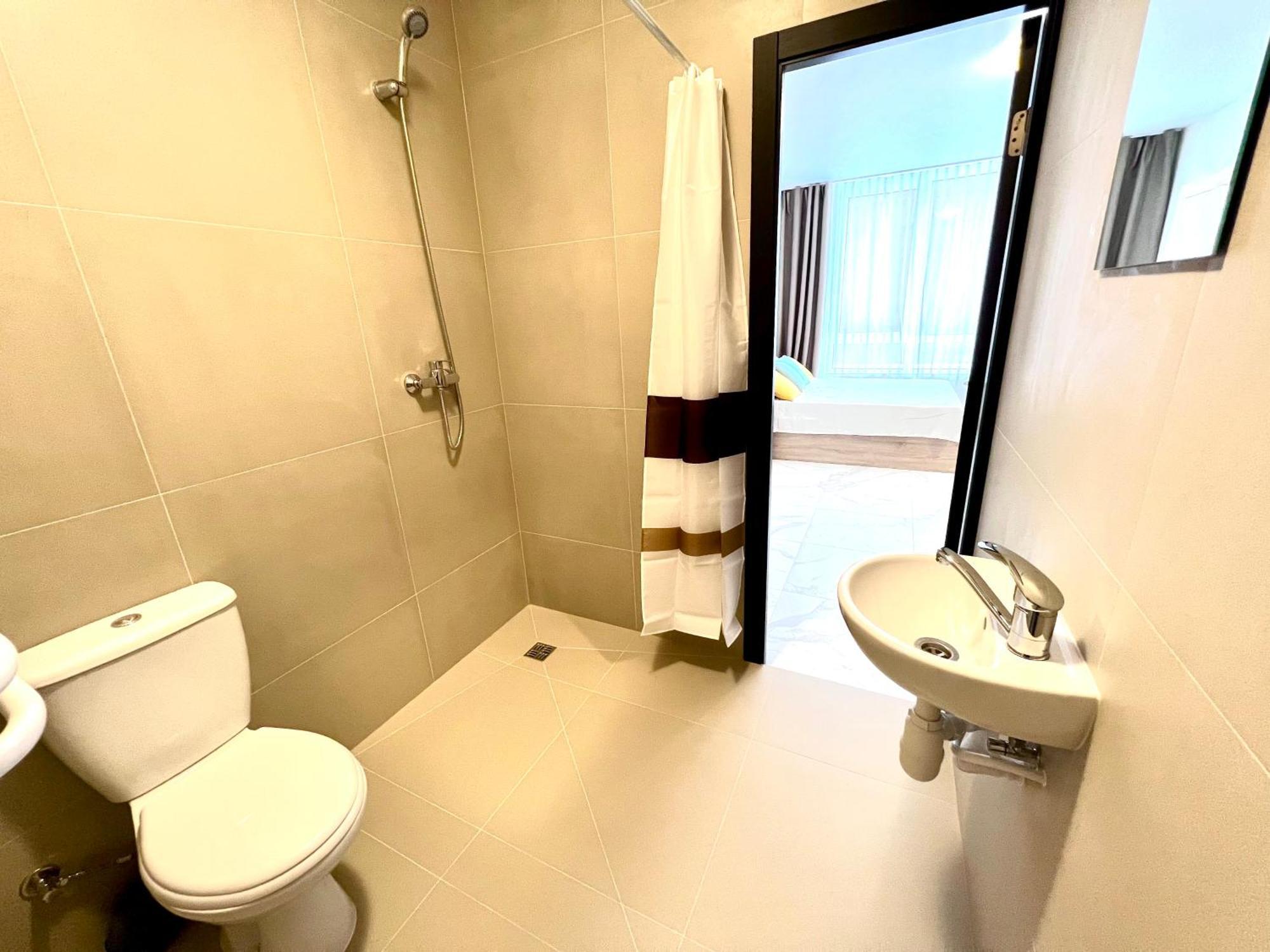 Osapart Hotel In A Complex Semycvit 3 Λβιβ Εξωτερικό φωτογραφία